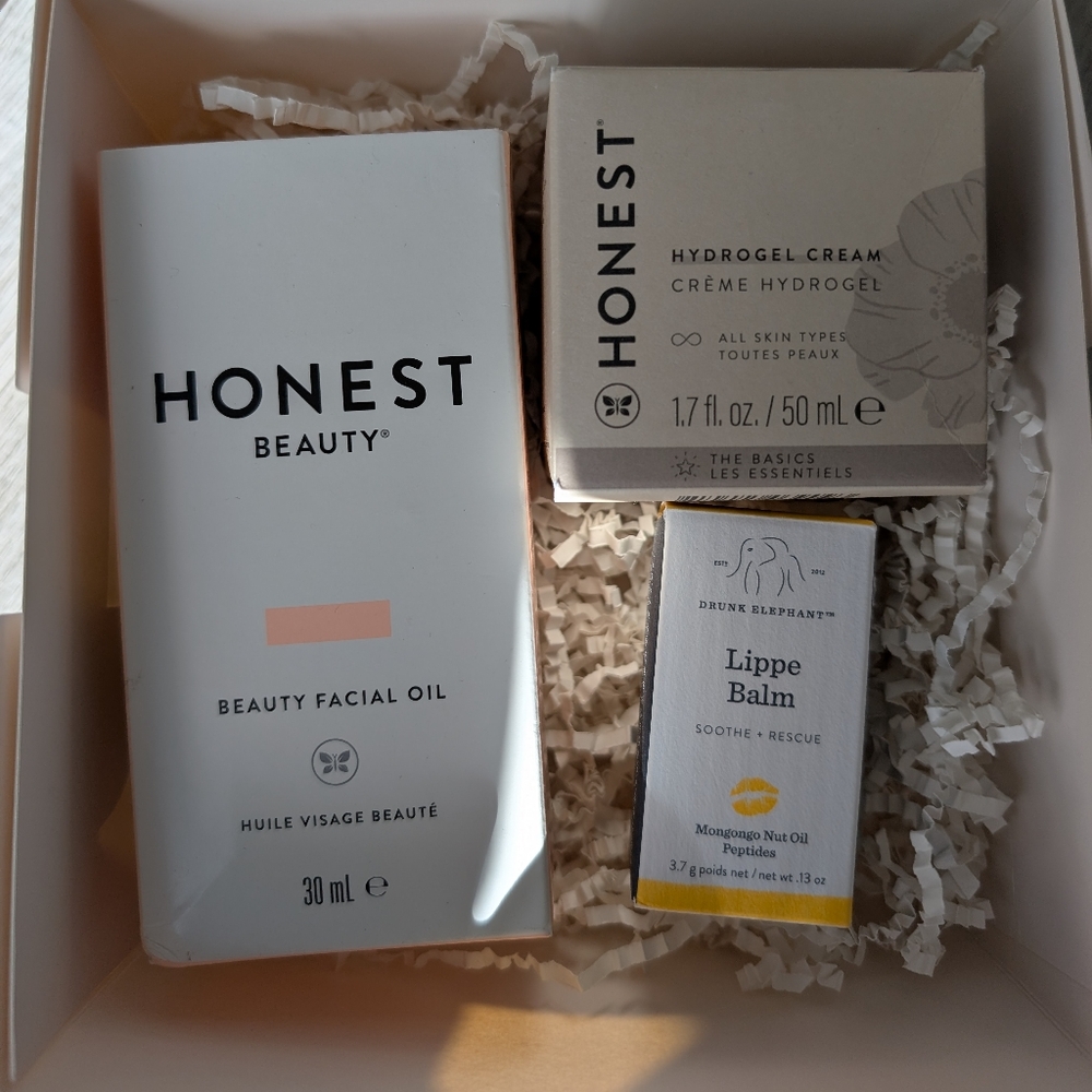 XMAS GIFT SET 🎅 Honest Facial Oil & Hydrogel Cream & Drunk Elephant Lip Balm